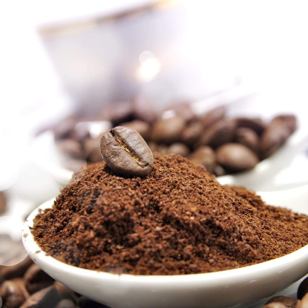 ground coffee vs whole coffee beans