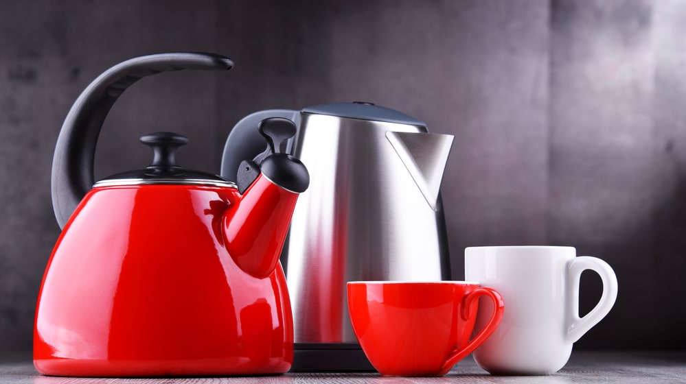 Cordless electric kettle