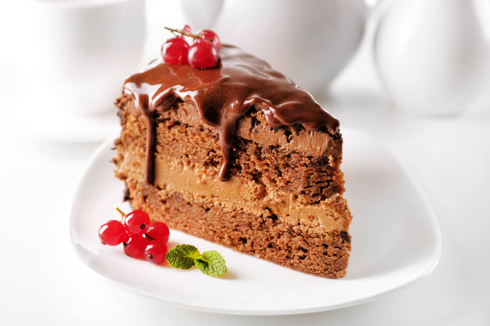 Cake with melted toppings