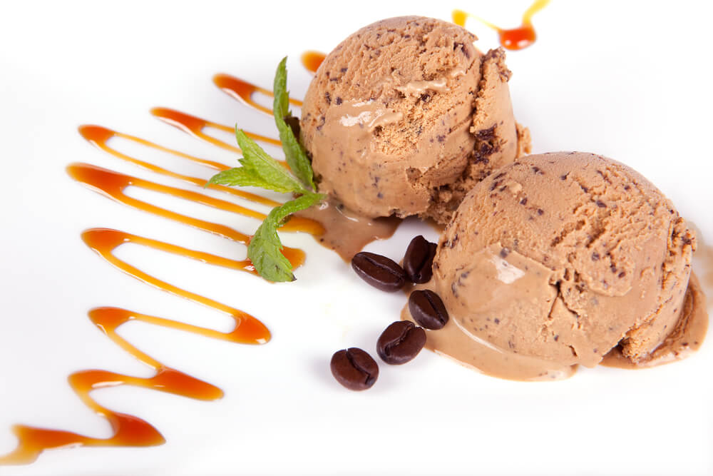 What goes well with coffee ice cream?