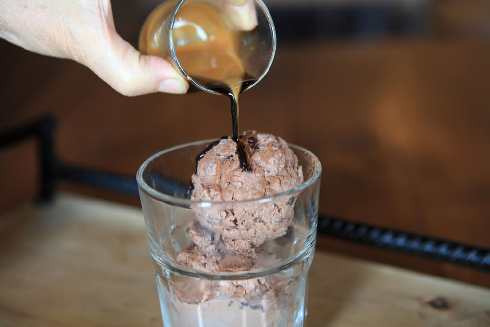 affogato ice cream being prepared