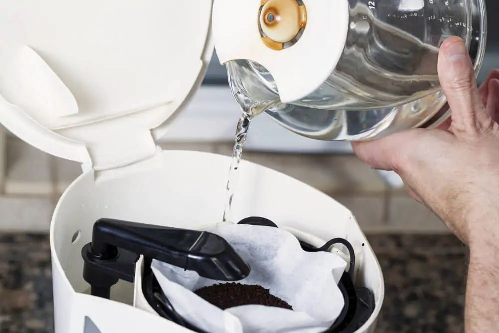 making fresh coffee in a keurig