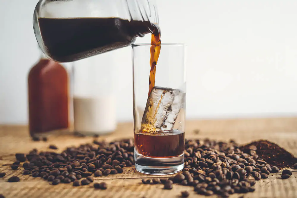Cold brew coffee In the glass, milk, and ice