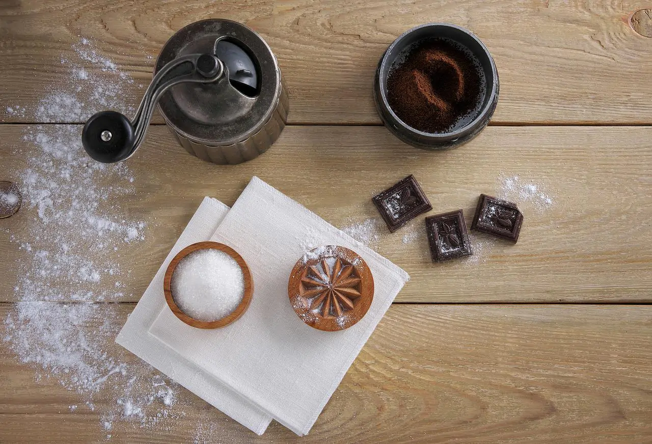 Does starbucks sell coffee grinders?